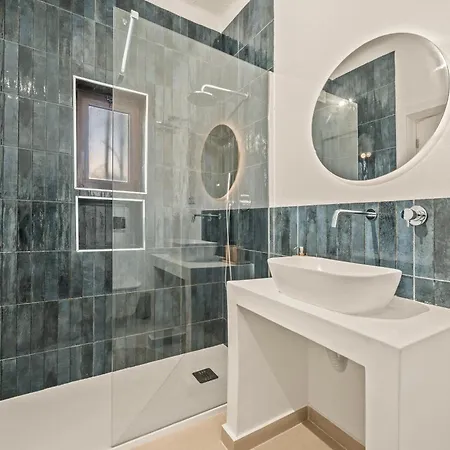 4-bedroom Private Pool فيلة فيلامورا